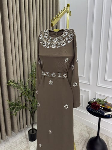 جلابية مطرزة يدوي راقي