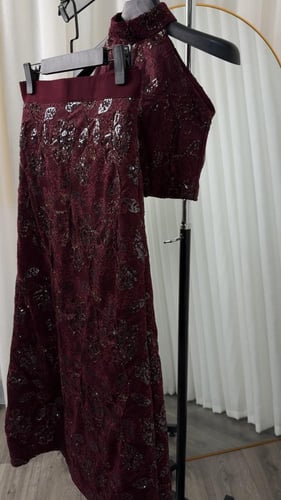 طقم سهرة منفصل بلوزه وتنورة