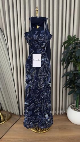 فستان سهرة كحلي مطرز بالكامل فاخر