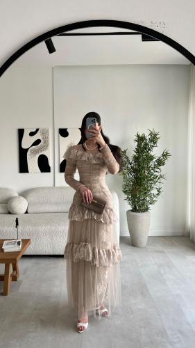 فستان بيج طبقات تل رقي