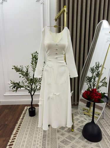 فستان سهره أنيق باربي