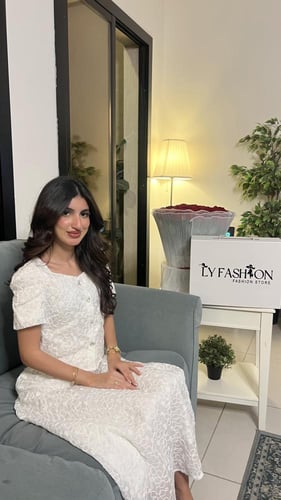 طقم منفصل بلوزه وتنورة