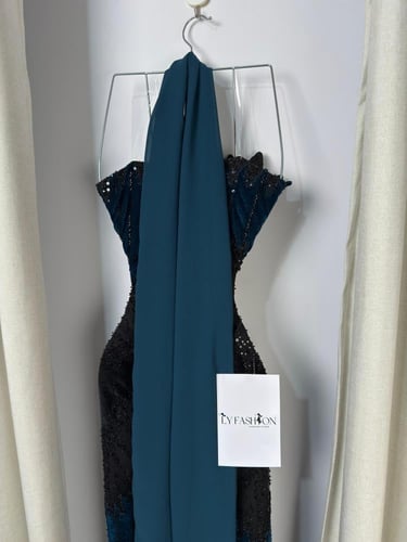 فستان سهرة مخمل فخم