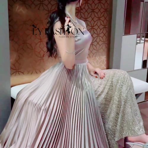 فستان سهرة تفته بكسرات راقٍي