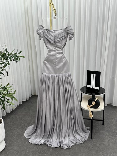 فستان كرنكل راقٍي