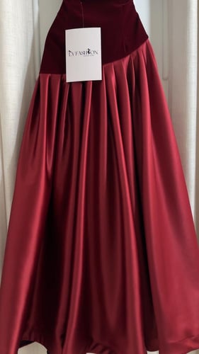 فستان سهرة عودي جوخ