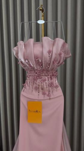 فستان سهرة لمعه تطريز زهور يدوي