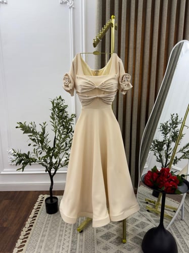 فستان سهره بفيونكه على الصدر مطرز لولو