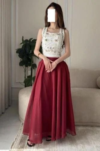 فستان سهره استرتش ميدي مع تطريز لولو