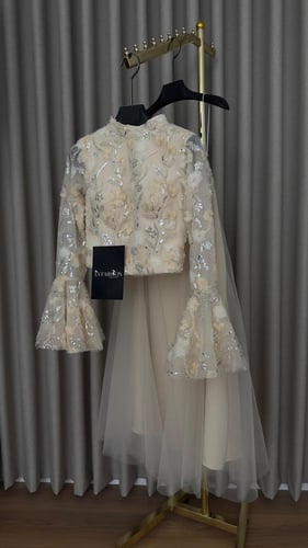 طقم سهرة منفصل بلوزه وتنورة