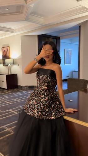 فستان تطريز يدوي مكثف