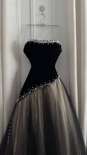 فستان سهرة جوخ مطرز لول لمعه