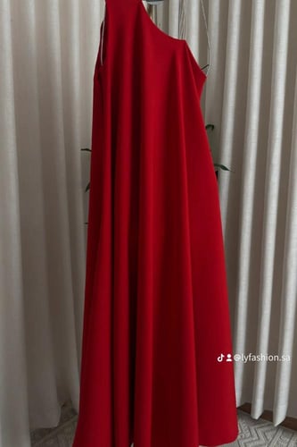 فستان سهرة ناعم اوفر سايز