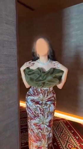 فستان سهرة ترتر مع قصة صدر أنيقة