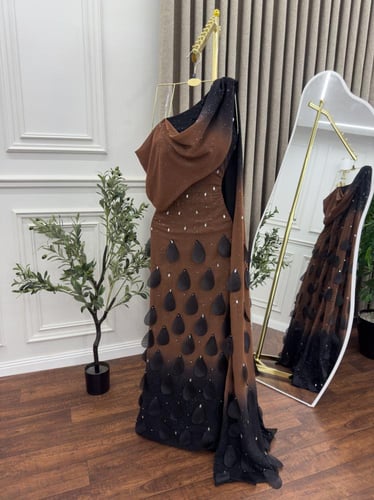 فستان سهرة انيق بلونين