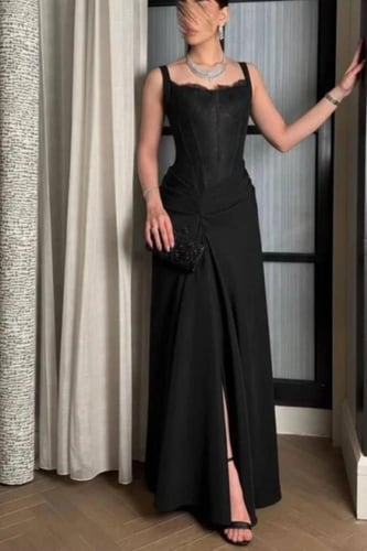 فستان سهره بقصه كورسيه بلون برغندي