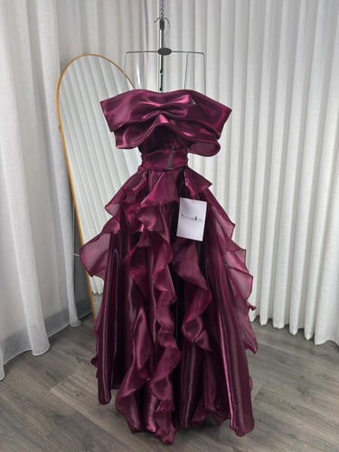 فستان سهرة عودي اورجنز مكشكش