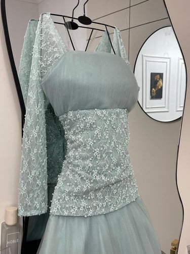 فستان سهرة تل تطريز يدوي راقي