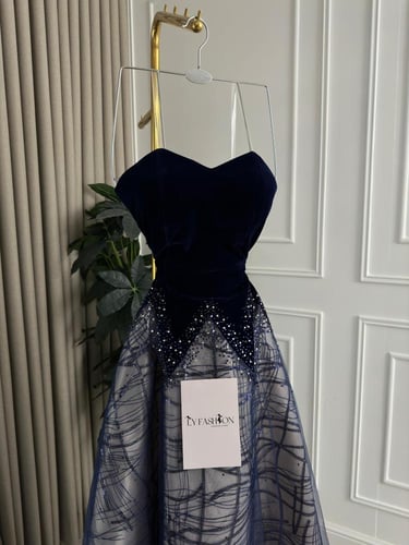 فستان سهرة كحلي جوخ