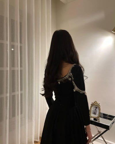 فستان سهرة أسود فاخر