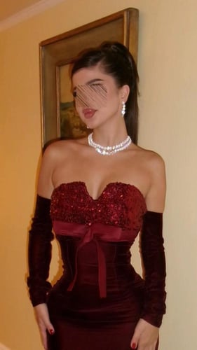 فستان سهرة مخمل ترتر فاخر