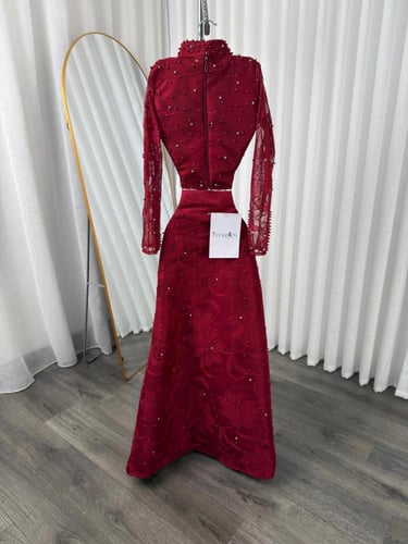 طقم سهرة منفصل بلوزه وتنورة عودي تطريز