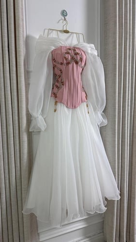 فستان ناعم باربي تطريز يدوي اورجنزا