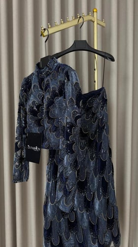 طقم سهرة منفصل بلوزه وتنورة فخم