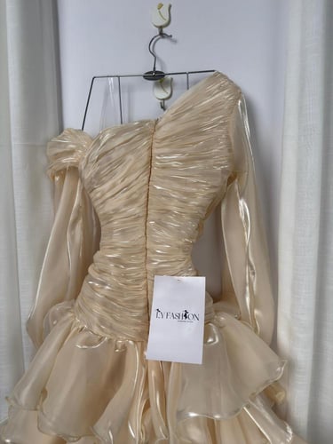 فستان ميدي لمعة كرنكل طبقات