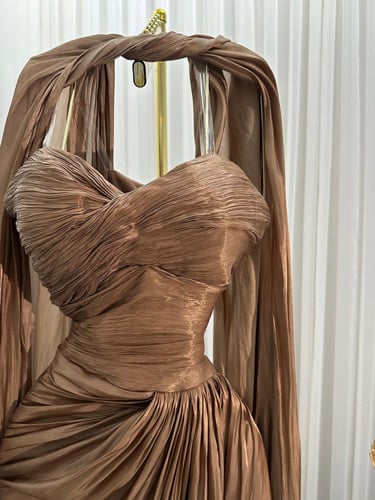 فستان سهرة موكا فاتح