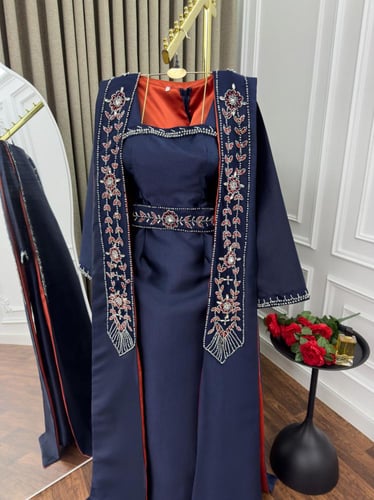 جلابية معا جاكيت