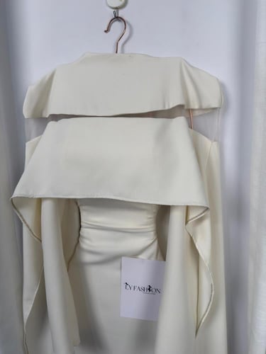 فستان سهرة باربي تل راقي