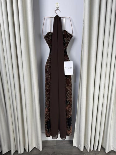 فستان سهرة مخمل أنيق