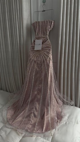 فستان سهرة لحمي شغل يدوي راقي
