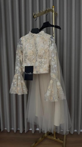 طقم سهرة منفصل بلوزه وتنورة