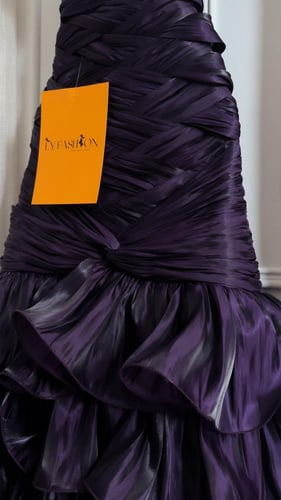 فستان سهرة طبقات فاخر