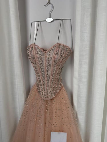 طقم سهرة منفصل بقصة كورسيه