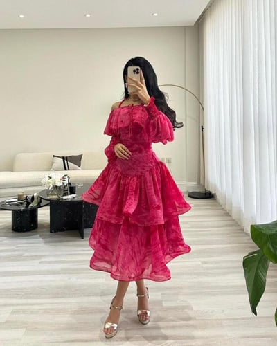 فستان سهرة مموج طبقات ميد