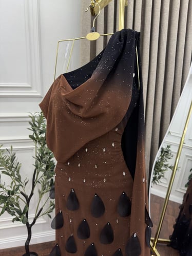 فستان سهرة انيق بلونين