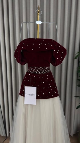 فستان سهرة جوخ مطرز لوول