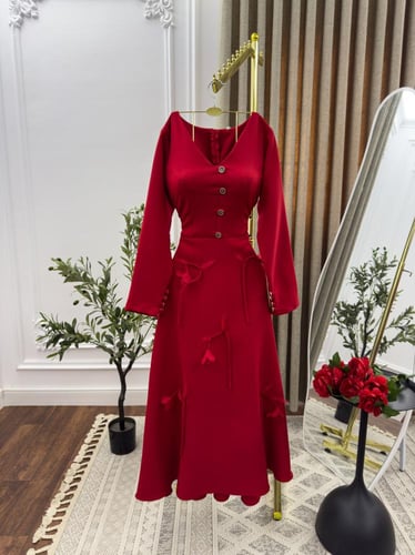 فستان سهره أنيق باربي