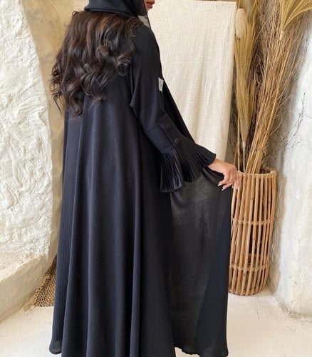 S1 اسود بالكامل