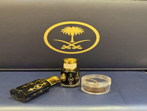 مسك الغزال طبيعي خام