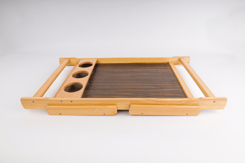 صينية بتصميم طاولة بأرجل قابلة للطي وحامل أكواب