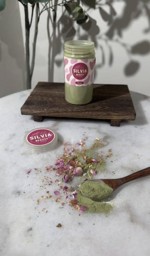 الوسمة للشيب