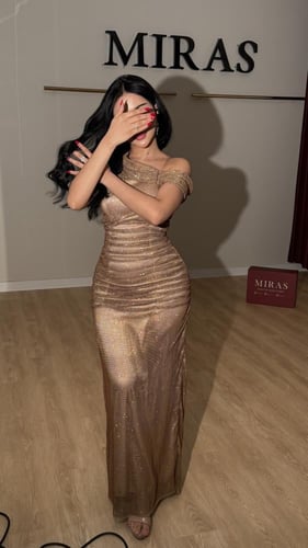 فستان ذهبي فصوص سهره