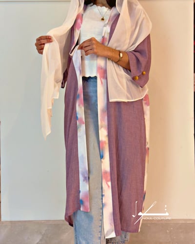 كارديجان كاجوال كلاسيكي مع طرحة