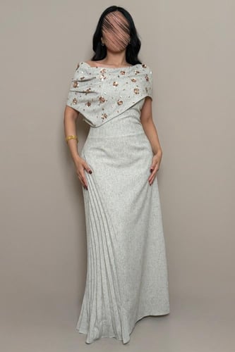 فستان كتان ناعم بتطريز برونزي