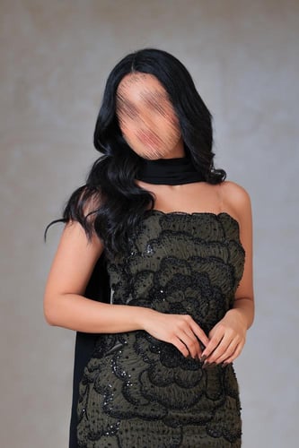 فستان زيتي مطرز باللون الأسود الراقي