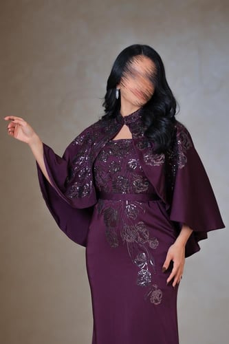 فستان بنفسجي مطرز بقطعة خارجية فاخرة